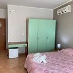 115 Alojamento de Acomodação e Pequeno-almoço 4*