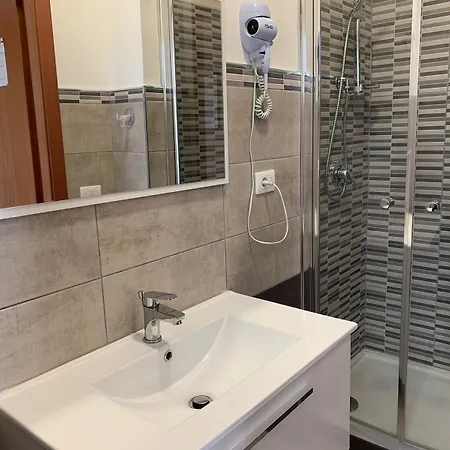 La Corte Di Sofia Nocleg ze śniadaniem 4*